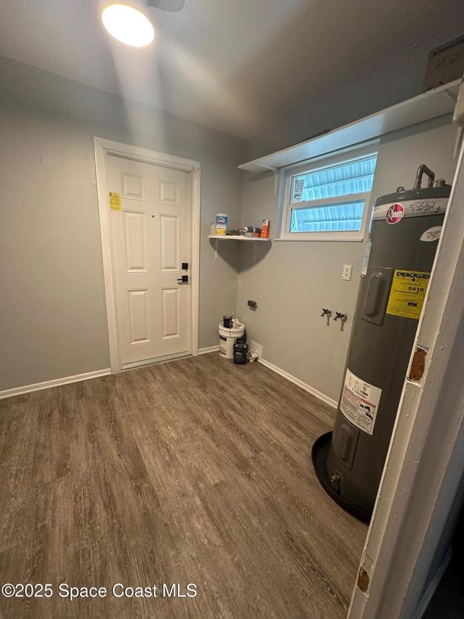 In-House Laundry Room | Image 24