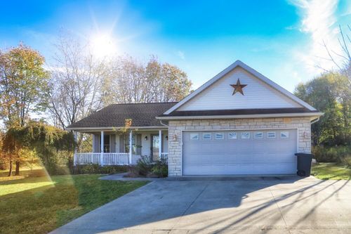 15014 Monroe Mills Rd, Mount Vernon, OH, 43050-9739 | Card Image