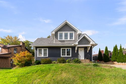 1718 Spring St, Davenport, IA, 52803-3345 | Card Image