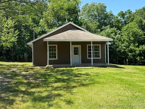 2495 E Allison Rd, Atoka, OK, 74525-7275 | Card Image