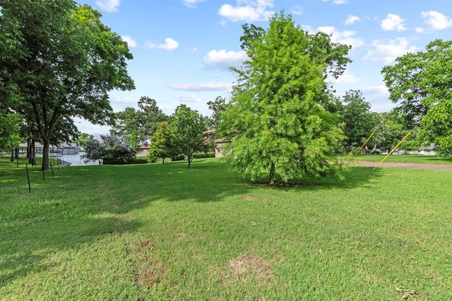1 Circle Beach Ln, House other with 4 bedrooms, 2 bathrooms and null parking in Trinidad TX | Image 33