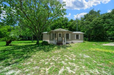 10725 Se 130th Place, House other with 3 bedrooms, 2 bathrooms and null parking in Ocklawaha FL | Image 2