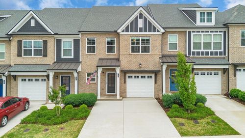 133 Dameron Pvt Dr, Hendersonville, TN, 37075-2475 | Card Image