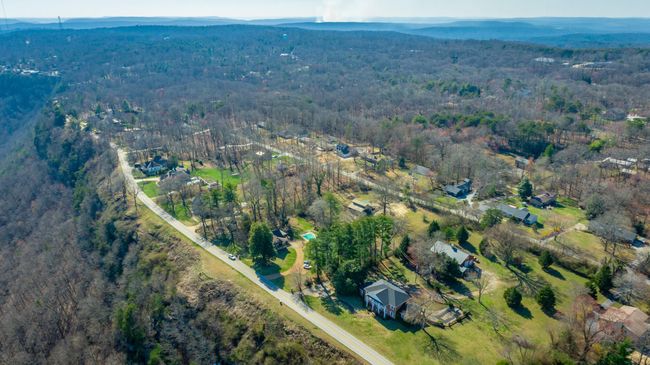 2500 E Brow Rd, House other with 5 bedrooms, 7 bathrooms and 7 parking in Signal Mountain TN | Image 9