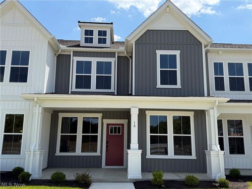 16 Paige Lane, Hudson, OH, 44236 | Card Image