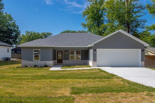 212 Pineview Ave, Sherwood, AR, 72120-4120 | Card Image