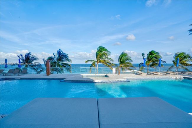 APT-2601 - 18911 Collins Ave, Condo with 4 bedrooms, 6 bathrooms and null parking in Sunny Isles Beach FL | Image 37