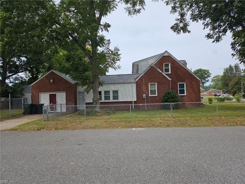 1801 Canterbury Rd, Hampton, VA, 23666-4326 | Card Image