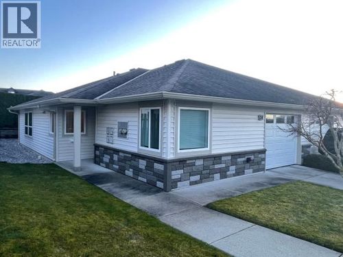 4415 Manson Ave, Powell River, BC, V8A0A5 | Card Image