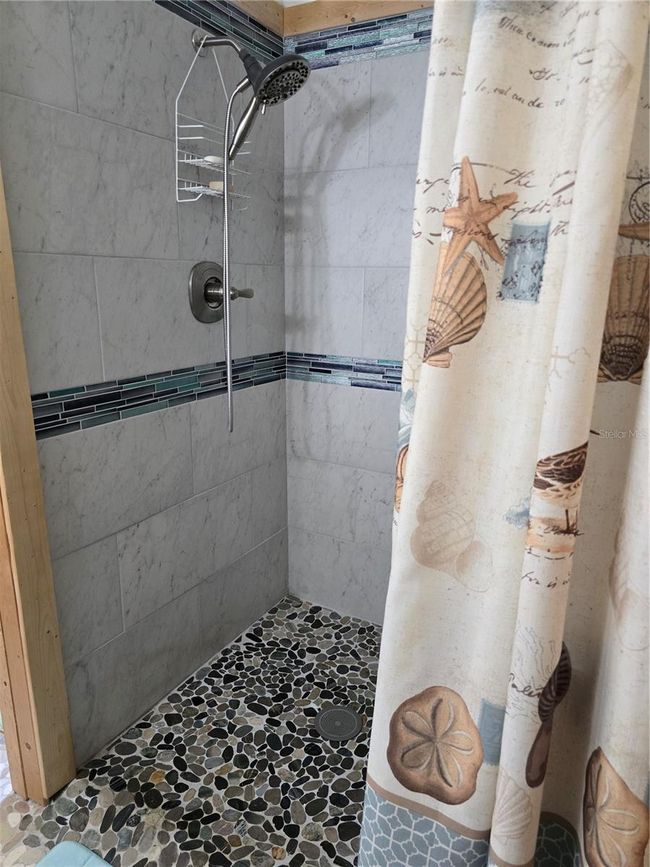 17172 Ne 37 Th Ave, House other with 3 bedrooms, 2 bathrooms and null parking in CITRA FL | Image 63