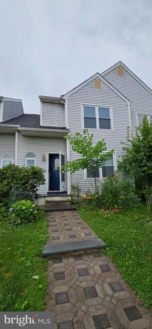 126 Bradford Ln, LANSDALE, PA, 19446-6608 | Card Image