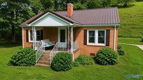 2039 Blackburn Road, Cornersville, TN, 37047 | Card Image