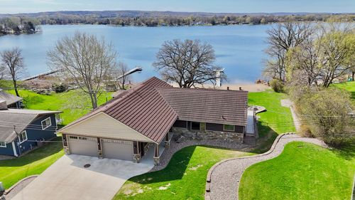 17469 Orchid Ct, Avon, MN, 56310-9589 | Card Image