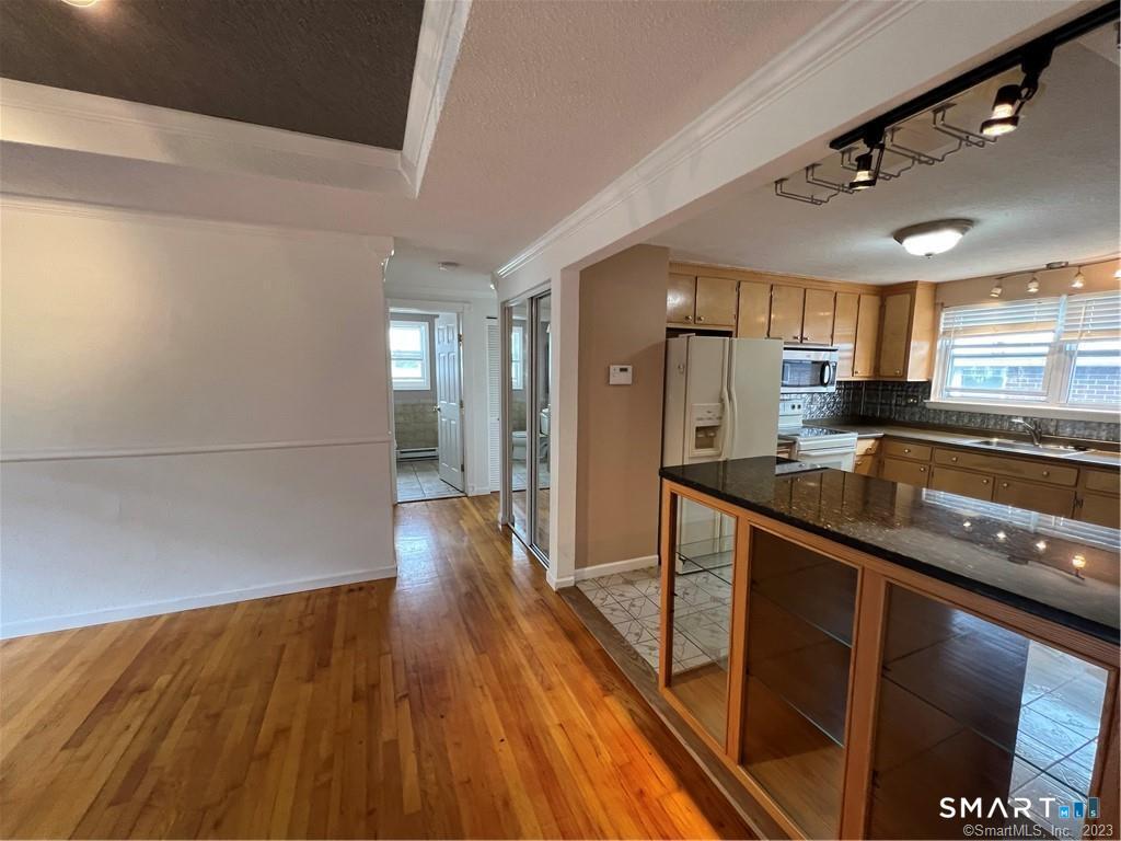Residential Lease in New Britain 4