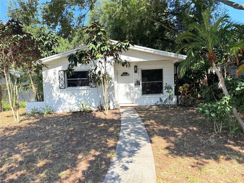 731 71st Ave N, ST PETERSBURG, FL, 33702-5811 | Card Image
