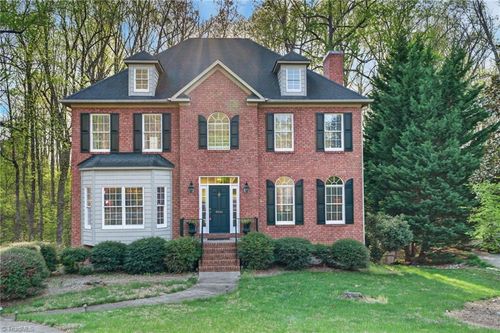 2516 Deer Rack Cir, Kernersville, NC, 27284-8094 | Card Image