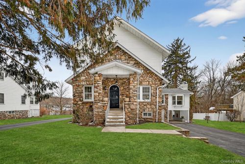 71 Walton Ter, Monroe, NY, 10950-1241 | Card Image