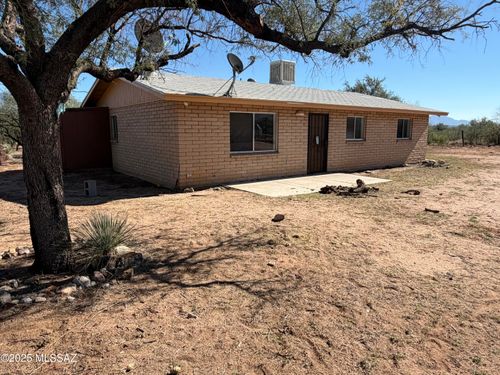 2817 E Frontage Rd, Amado, AZ, 85645-1600 | Card Image