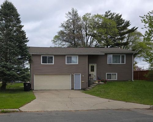3012 16th Street, MENOMINEE, MI, 49858 | Card Image
