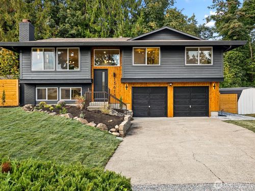 13618 Se 141st St, Renton, WA, 98059-5418 | Card Image