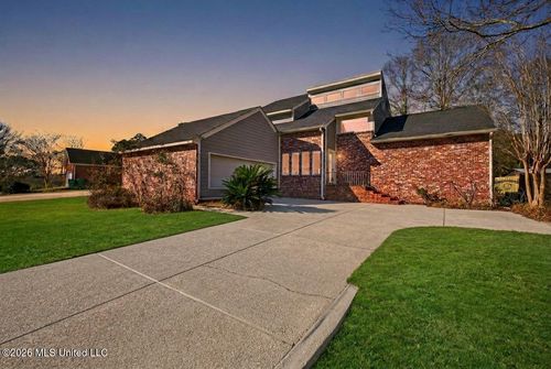 9922 Honalo Pl, Diamondhead, MS, 39525-4479 | Card Image