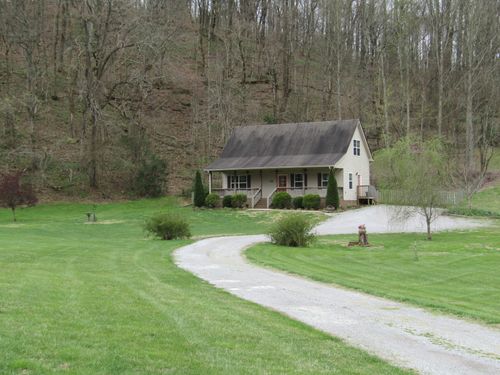 2021 Lynnville Hwy, Cornersville, TN, 37047-5122 | Card Image