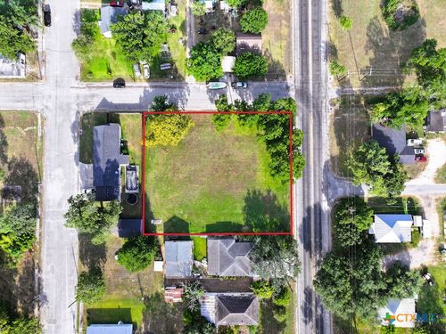 1177 State Highway 239 E, Tivoli, TX, 77990-4539 | Card Image