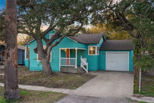 244 S 8th Street, Aransas Pass, TX, 78336 | Card Image