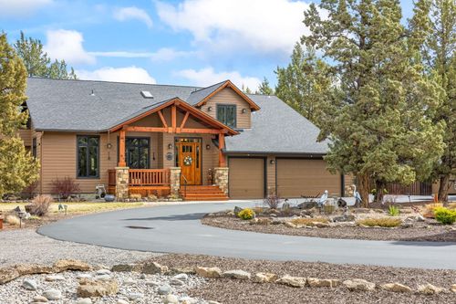 64710 Jan Dr, Bend, OR, 97701-8019 | Card Image