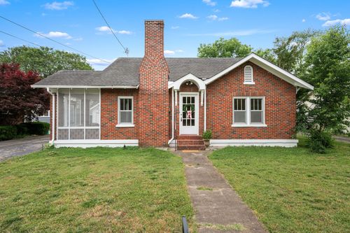 211 Kingwood Dr, Murfreesboro, TN, 37129-2163 | Card Image