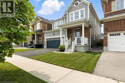 504 Equestrian Way, Cambridge, ON, N3E0B5 | Card Image