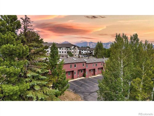 l3-1050 S Saint Vrain Ave, Estes Park, CO, 80517-7466 | Card Image