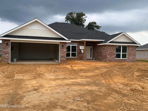 6205 Diamond Ln, Biloxi, MS, 39532-5628 | Card Image