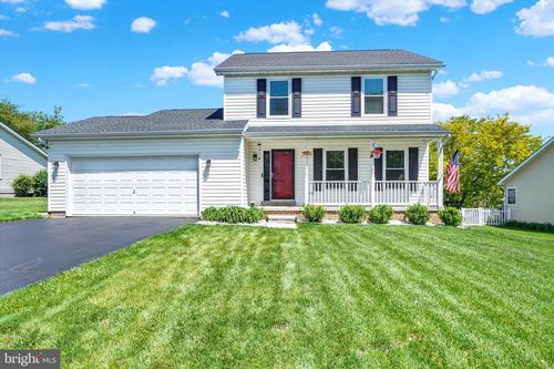 2175 Aslan Dr, YORK, PA, 17404-6605 | Card Image