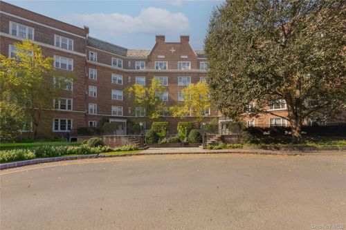 2l-5 Midland Gardens, Eastchester, NY, 10708 | Card Image