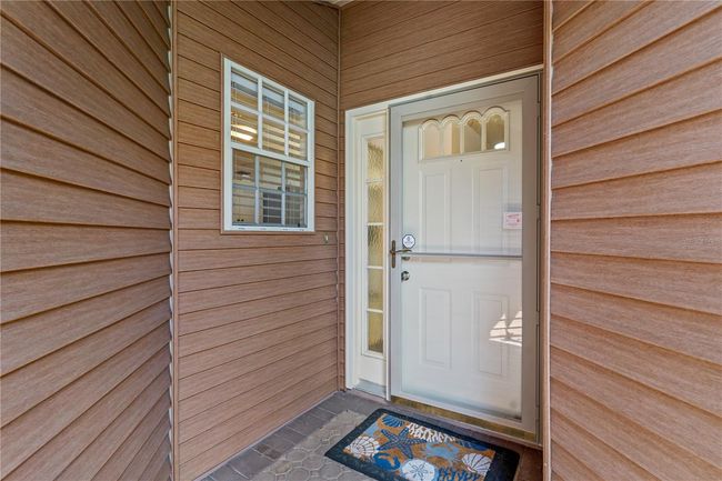 5512 Rosewall Cir, House other with 2 bedrooms, 2 bathrooms and null parking in LEESBURG FL | Image 9