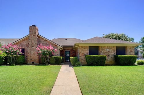 2609 Talisman Ct, Bedford, TX, 76021-2646 | Card Image