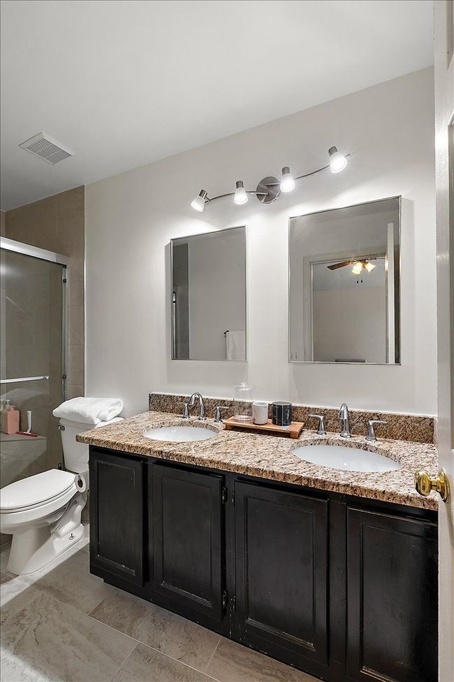 45105 Horseshoe Cir, Condo with 2 bedrooms, 3 bathrooms and null parking in Canton MI | Image 24