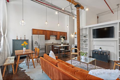 apt-255-1350 Rosa L Parks Blvd, Nashville, TN, 37208-2685 | Card Image