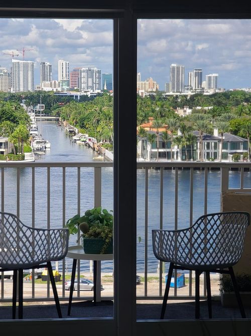 apt-901-200 S Birch Rd, Fort Lauderdale, FL, 33316-1536 | Card Image