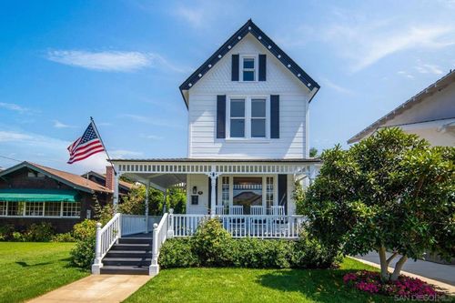 1021 E Ave, Coronado, CA, 92118-1320 | Card Image