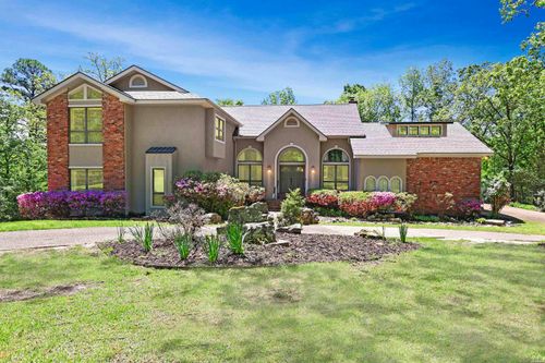 222 Whispering Hills St, Hot Springs, AR, 71901-7317 | Card Image