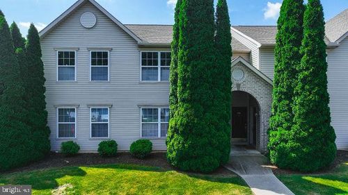100 Hiddenwood Dr, HARRISBURG, PA, 17110-3905 | Card Image