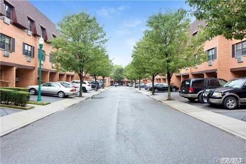 2b-220 67th Ave, Oakland Gardens, NY, 11364-2669 | Card Image