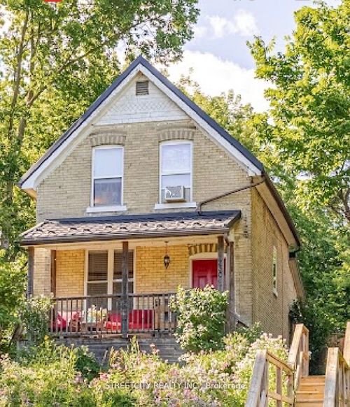 230 Hill St, London, ON, N6B1C9 | Card Image