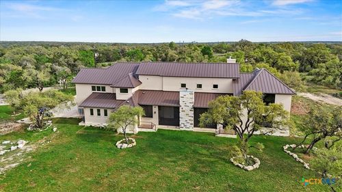 1951 Bridlewood Ranches Dr, San Marcos, TX, 78666-2286 | Card Image