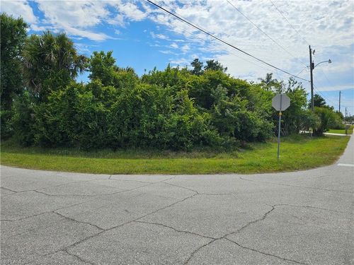 10271 Waterford Ave, ENGLEWOOD, FL, 34224-7966 | Card Image