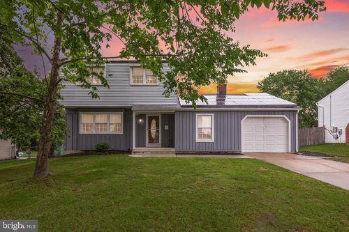 12 Constitution Rd, LAUREL SPRINGS, NJ, 08021-2802 | Card Image