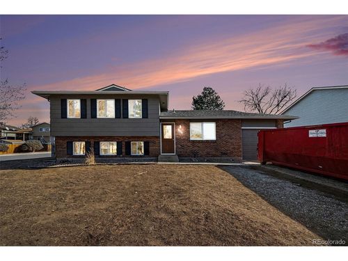 1800 S Mobile St, Aurora, CO, 80017-5166 | Card Image