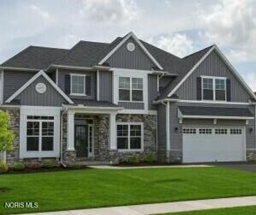 14 Hawthorne Xing, Perrysburg, OH, 43551-6808 | Card Image